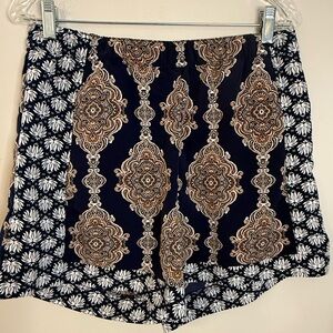 Conscious Ornate boho patchwork shorts unique front pockets SZ 10